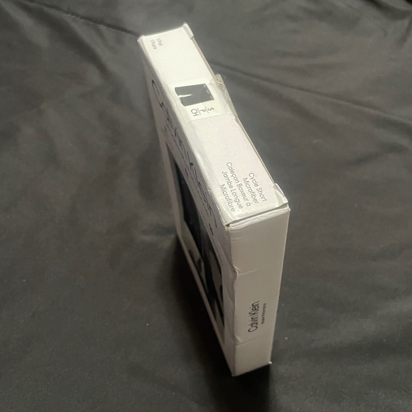 Calvin Klein, Modern Performance Cycle Shorts, Black, Small, #61903542 #NB3542 - Picture 3 of 8